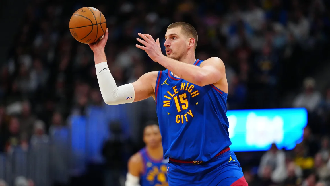 Nikola Jokić hits insane 66-foot buzzer-beater and makes history as the Denver Nuggets top the Sacramento Kings