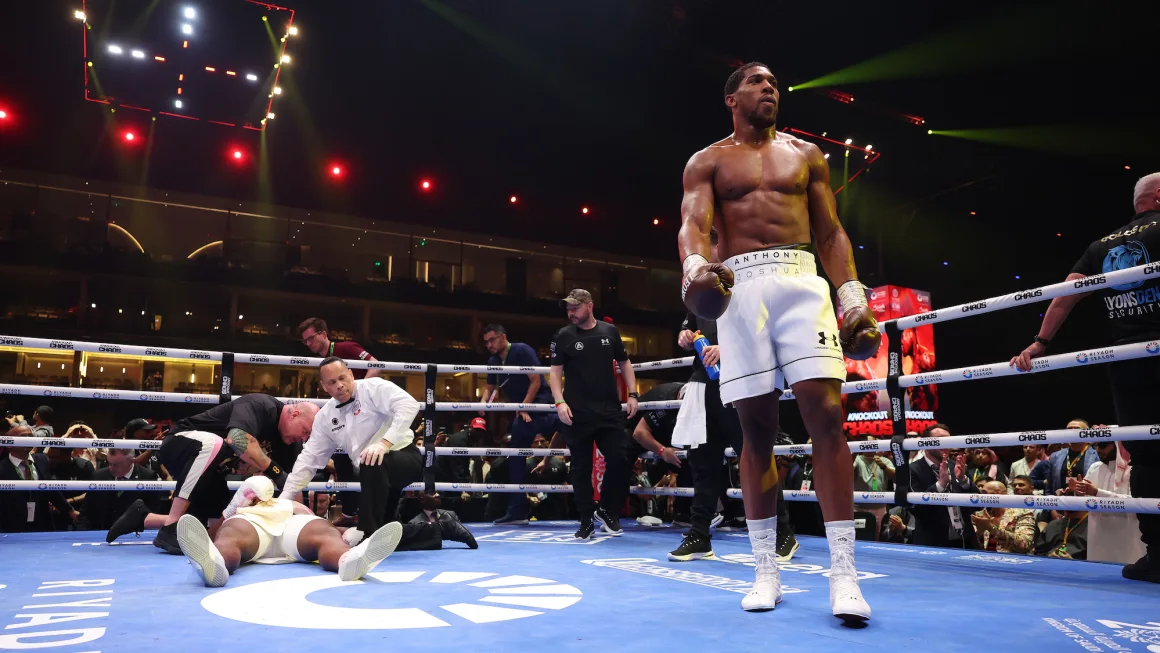 Anthony Joshua delivers devastating blow as he brutally knocks out Francis Ngannou in second round