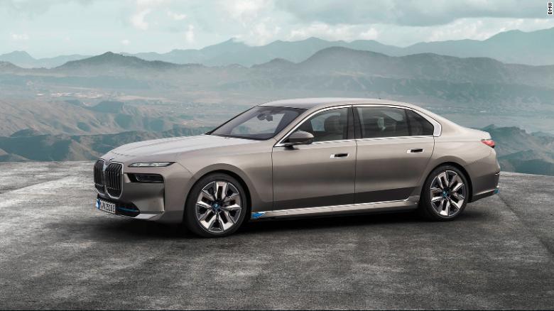 BMW reveals its new $120,000 electric flagship