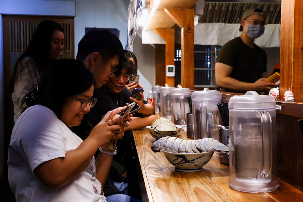Taipei's hottest new menu item is a 14-legged crustacean