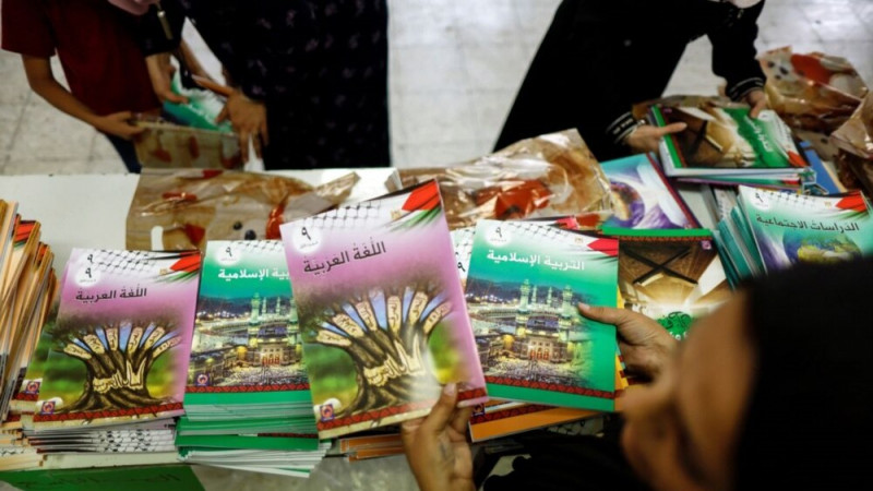 Palestinians Protest Israeli-approved Textbooks in East Jerusalem Schools
