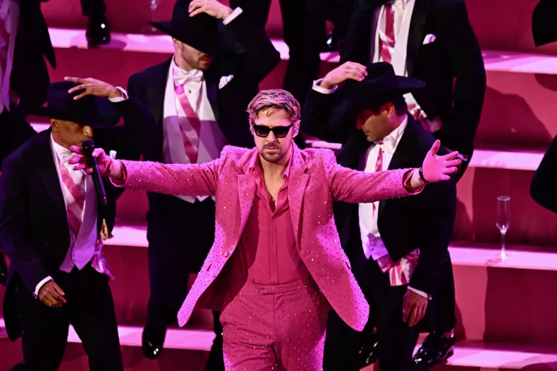 Ryan Gosling, Emma Stone Oscars Moment Sends Internet Into Meltdown