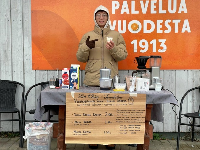 Teens sell Vietnamese salt coffee in Finland
