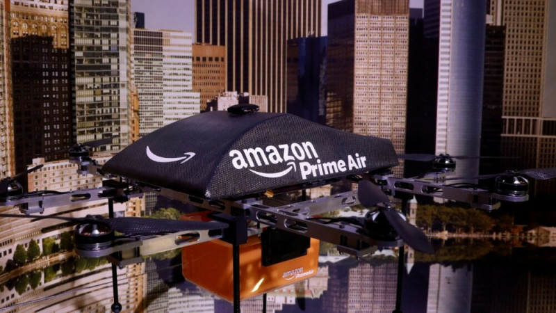 Amazon Picks California Town as First to Receive Drone Deliveries