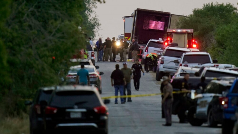 At Least 50 Migrants Died in Abandoned Truck in Texas
