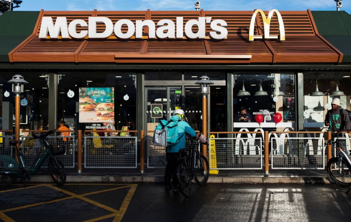 McDonald’s is closing all its UK restaurants Monday for the Queen’s funeral