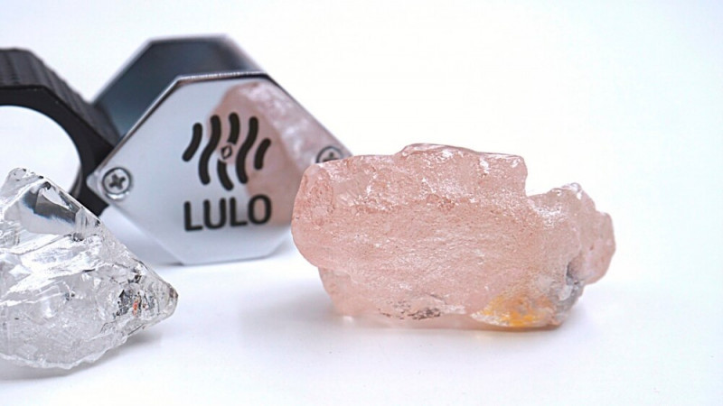 Huge Pink Diamond Discovered in Angola 