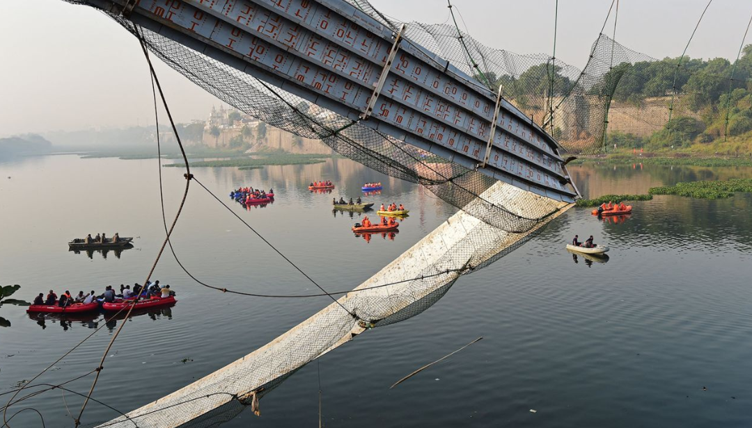 Collapsed India bridge that killed 134 was recently repaired, official says