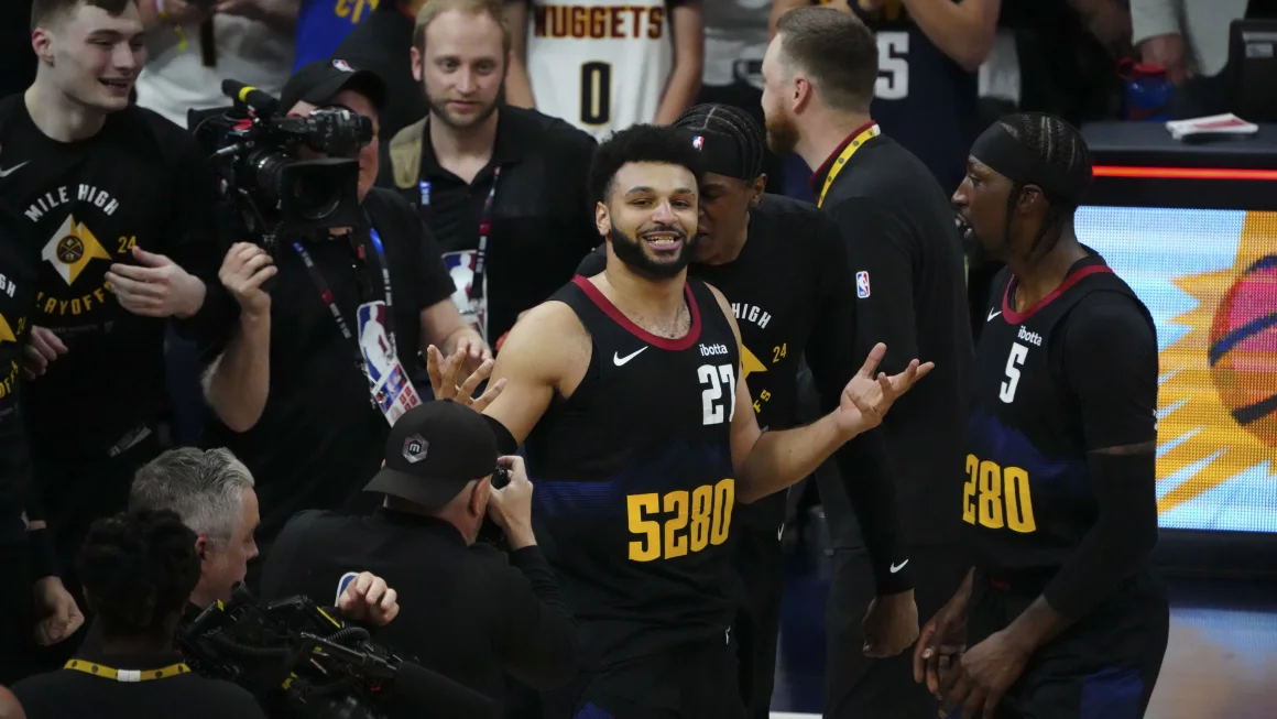 Jamal Murray hits buzzer-beater to cap 20-point Game 2 comeback for the Denver Nuggets against the Los Angeles Lakers