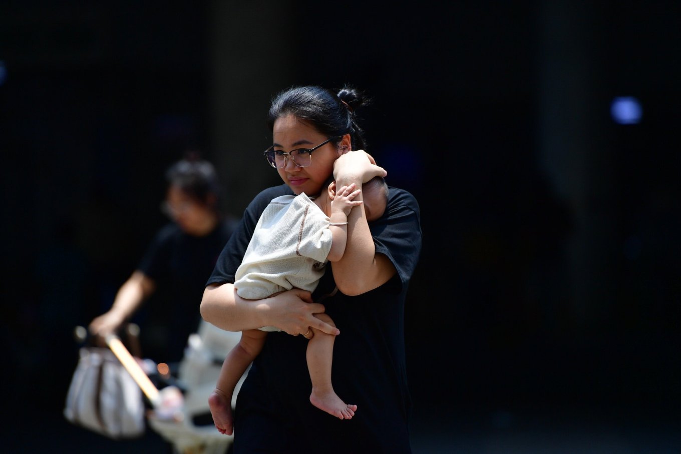 Heat waves put millions of children in Asia at risk: UN