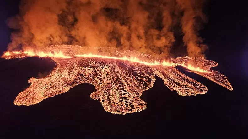 Iceland Volcano Update As Livestreams Show Lava Bursting From Ground